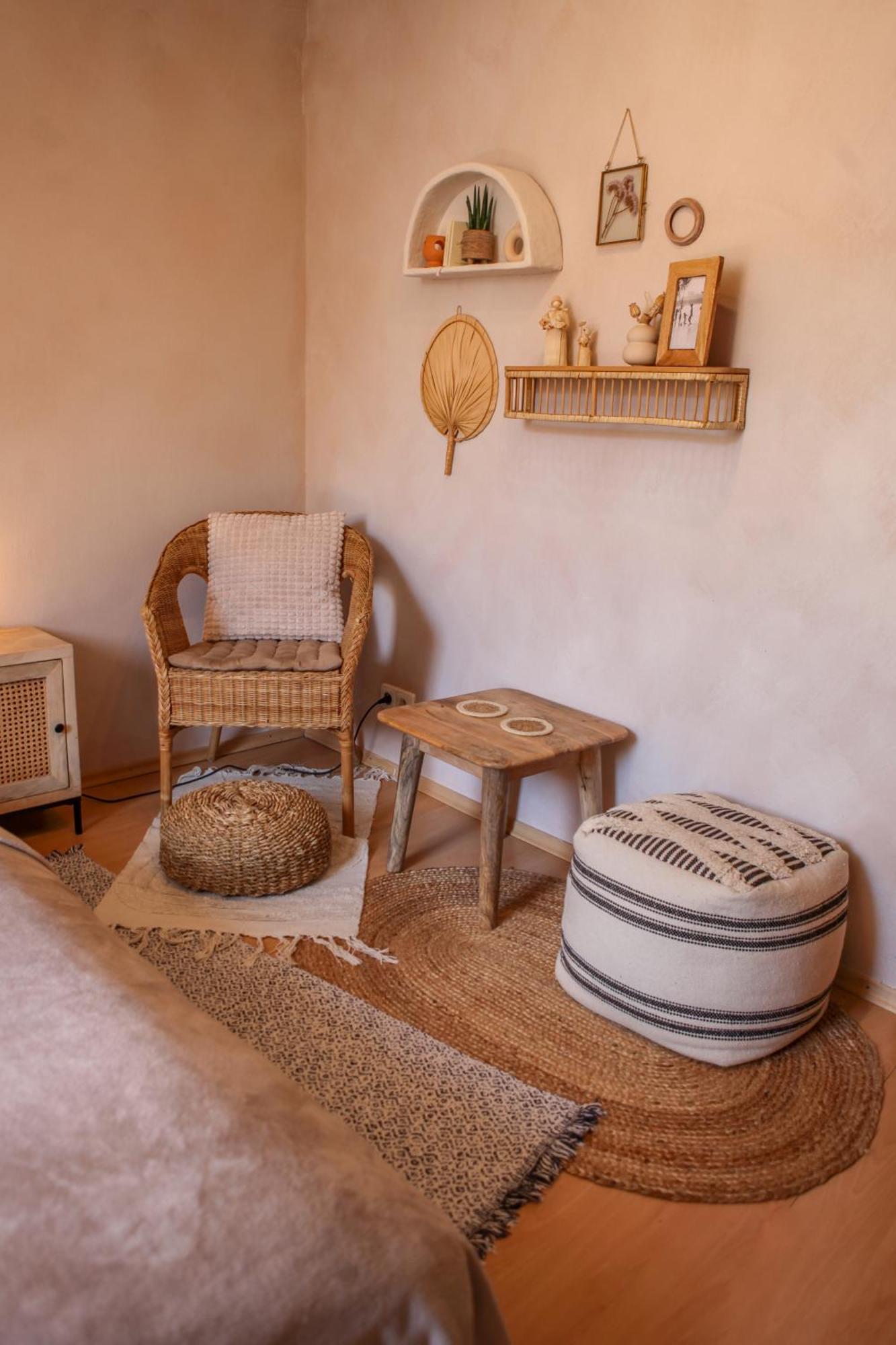 Cozy Apartment In The Heart Of The Historic City Bratislava Bagian luar foto